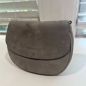 Elegant Gray Crossbody Bag